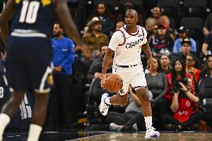 雷迪克打趣：我真心不希望保罗赢得总冠军 因为这意味快船会夺冠